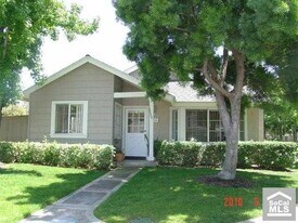 14 Fairside, Unit 1411 in Irvine, CA - Building Photo