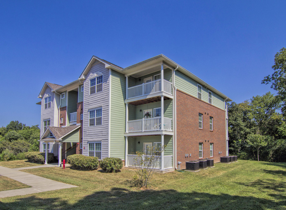 Hanover Ridge Apartments in Antioch, TN - Building Photo