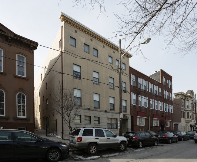 322-326 Bainbridge St in Philadelphia, PA - Building Photo - Building Photo