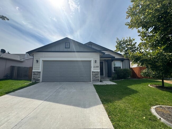 11199 W Dreamcatcher St in Boise, ID - Building Photo - Building Photo
