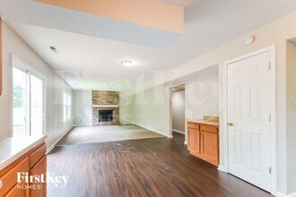 5833 Democracy Dr in Indianapolis, IN - Building Photo - Building Photo
