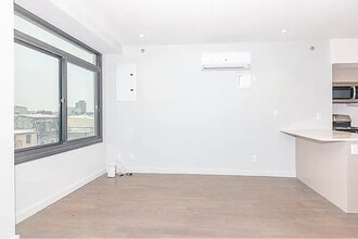 594 Bushwick Ave in Brooklyn, NY - Building Photo - Building Photo