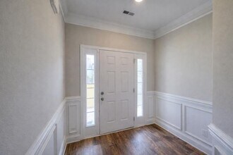 1233 Black Oak Cir in Clarksville, TN - Building Photo - Building Photo