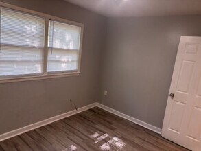 2710 Teresa Dr in Jackson, MS - Building Photo - Building Photo