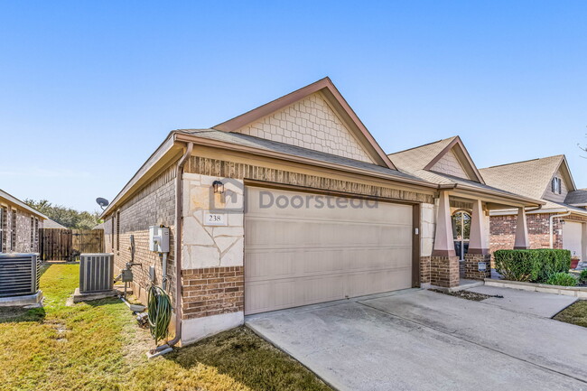 238 Travertine Trl in Buda, TX - Building Photo - Building Photo