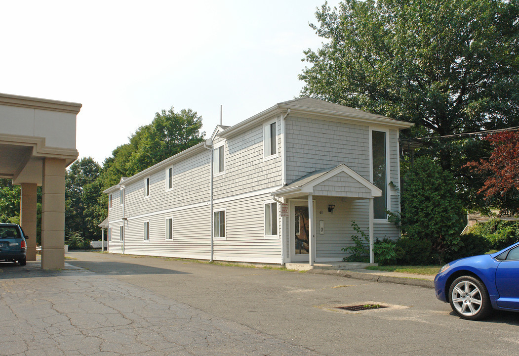 61 Whiting St in Plainville, CT - Building Photo