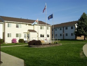 Lebanon Village Apartments in Lebanon, PA - Building Photo - Primary Photo