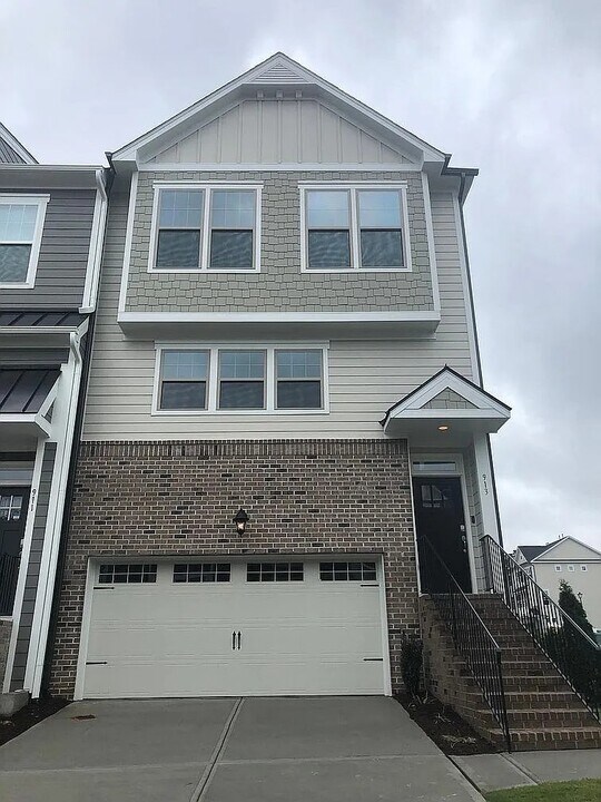 913 Dalton Ridge Pl in Apex, NC - Building Photo
