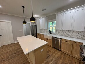 1000 Fairground St in Charlotte, NC - Building Photo - Building Photo