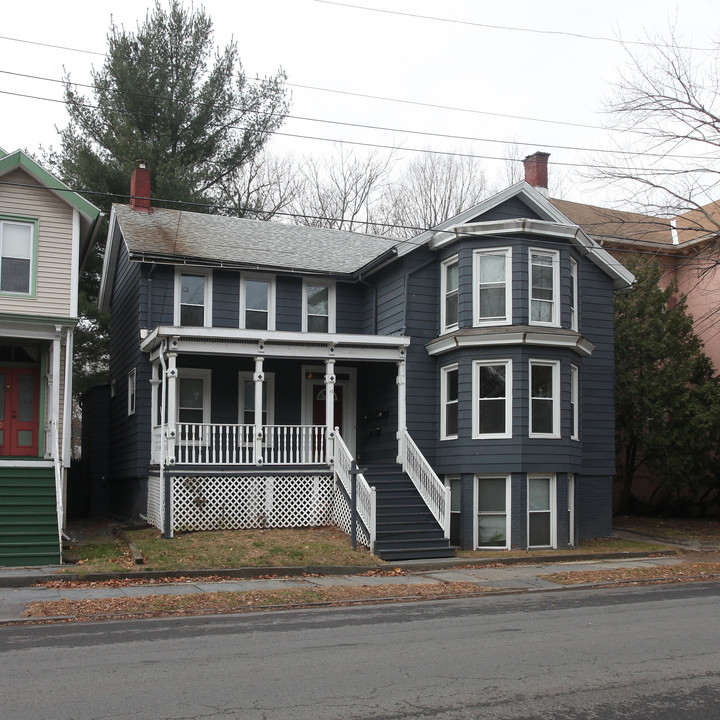 113 Fair St in Kingston, NY - Building Photo