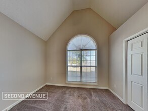 1008 Maria Dr in Mcdonough, GA - Foto de edificio - Building Photo