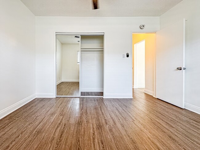 12521 Lakewood Blvd in Downey, CA - Building Photo - Building Photo