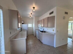 13818 N Saguaro Blvd in Fountain Hills, AZ - Building Photo - Building Photo