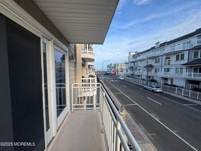 30 Sumner Ave in Seaside Heights, NJ - Building Photo - Building Photo