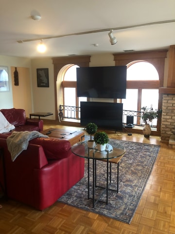 property at 443 W Eugenie St