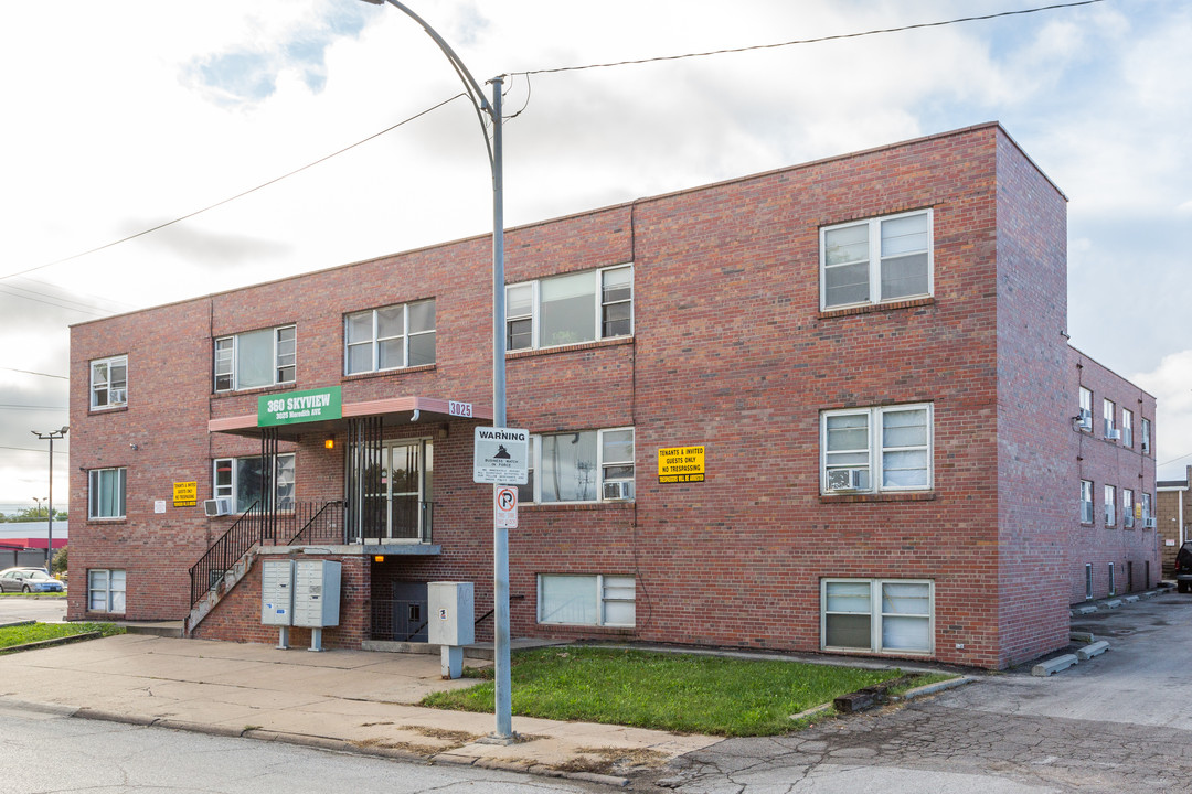 Northside Apartments in Omaha, NE - Building Photo