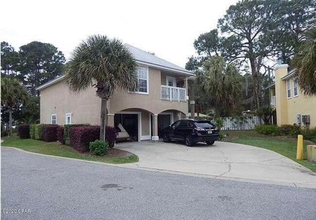 7009 N Lagoon Dr in Panama City, FL - Building Photo - Building Photo