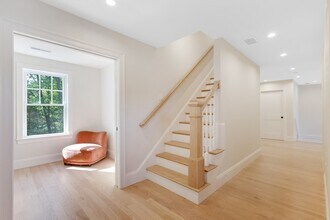 11 Cuba St, Unit 2 in Andover, MA - Building Photo - Building Photo