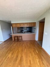 921 Kelly Ln in Sycamore, IL - Building Photo - Building Photo