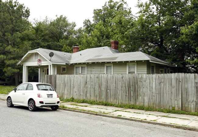 1536 Court Ave in Memphis, TN - Foto de edificio - Building Photo