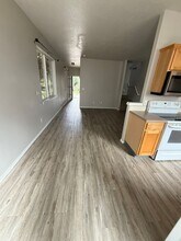 35023 Burt Rd in Saint Helens, OR - Building Photo - Building Photo