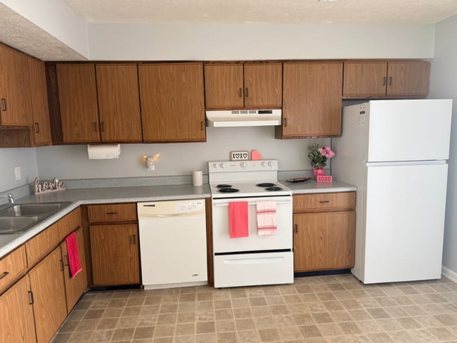 property at 7 Duiguid Dr