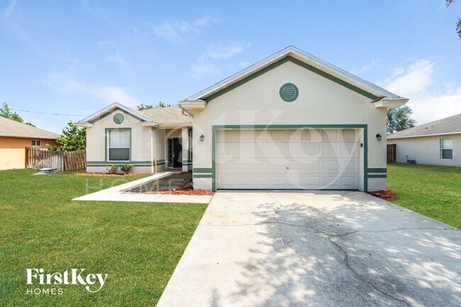 1133 Serenade St NW in Palm Bay, FL - Building Photo - Building Photo