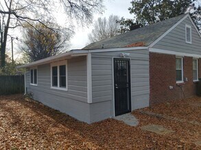 4036 Forest Ave in Memphis, TN - Building Photo - Building Photo