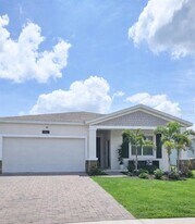 6456 Needle Wy in St. Cloud, FL - Building Photo