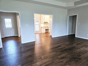 1370 Trillium Ln in Bowling Green, KY - Building Photo - Building Photo