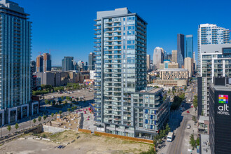 Verve Condominiums in Calgary, AB - Building Photo - Building Photo