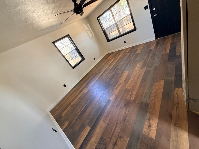 232 Oregon St in Greenville, MS - Foto de edificio - Building Photo