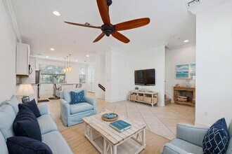 222 S Federal Hwy in Lake Worth Beach, FL - Building Photo - Building Photo