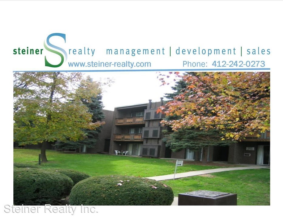 558 S Trenton Ave in Pittsburgh, PA - Foto de edificio