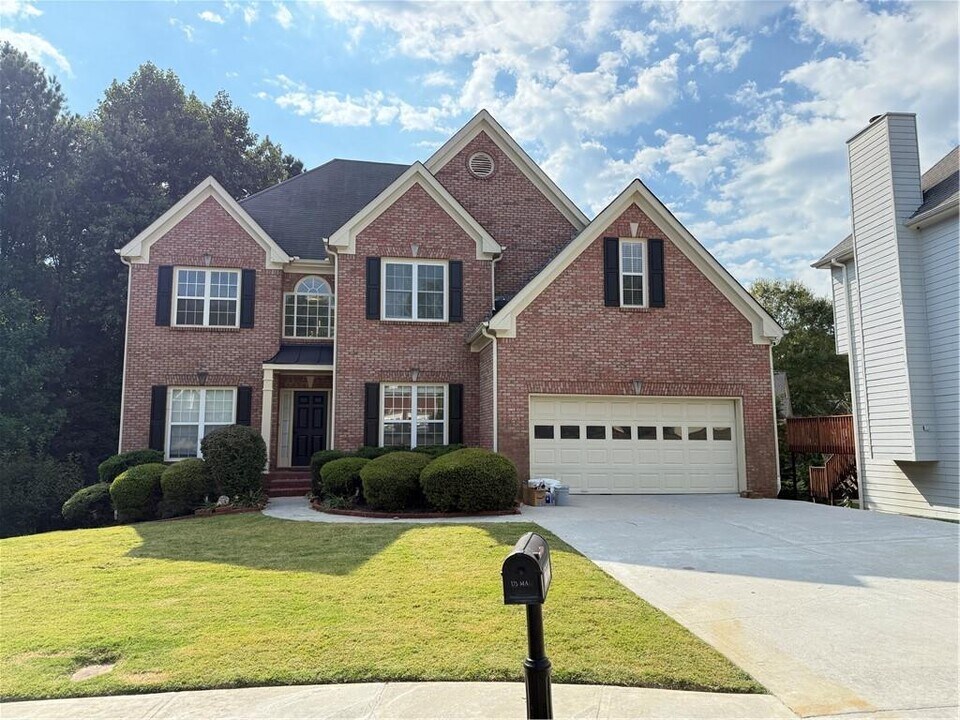 2822 Savannah Walk Cove in Suwanee, GA - Foto de edificio