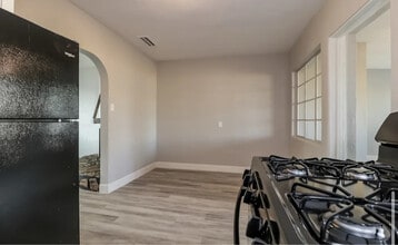 2737 W Montebello Ave in Phoenix, AZ - Building Photo - Building Photo