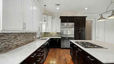 726 W 30th St in Houston, TX - Building Photo - Building Photo