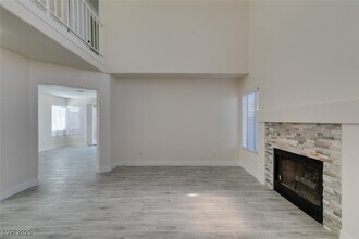 1989 Bookbinder Dr in Las Vegas, NV - Building Photo - Building Photo