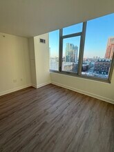 641 W Lake St in Chicago, IL - Building Photo - Building Photo