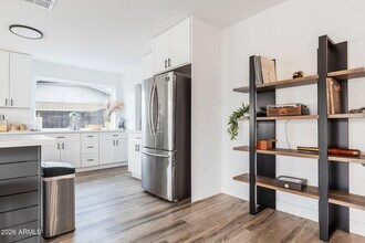 2529 E Commonwealth Cir in Chandler, AZ - Building Photo - Building Photo