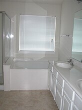 18227 Sweet Juniper Ln in Katy, TX - Building Photo - Building Photo