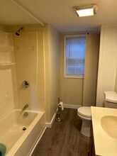 10 Ellsworth St in Worcester, MA - Building Photo - Building Photo