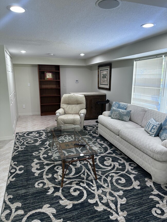 7141 High Ridge Rd in Boynton Beach, FL - Building Photo - Building Photo