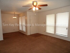 8117 Foxfire Ln-Unit -Unit C in White Settlement, TX - Building Photo - Building Photo