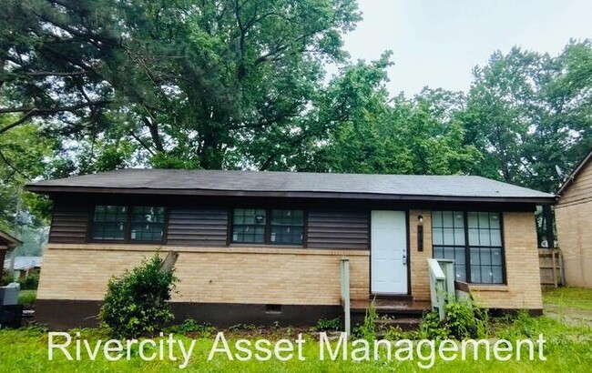 property at 2193 Stephanie Ave