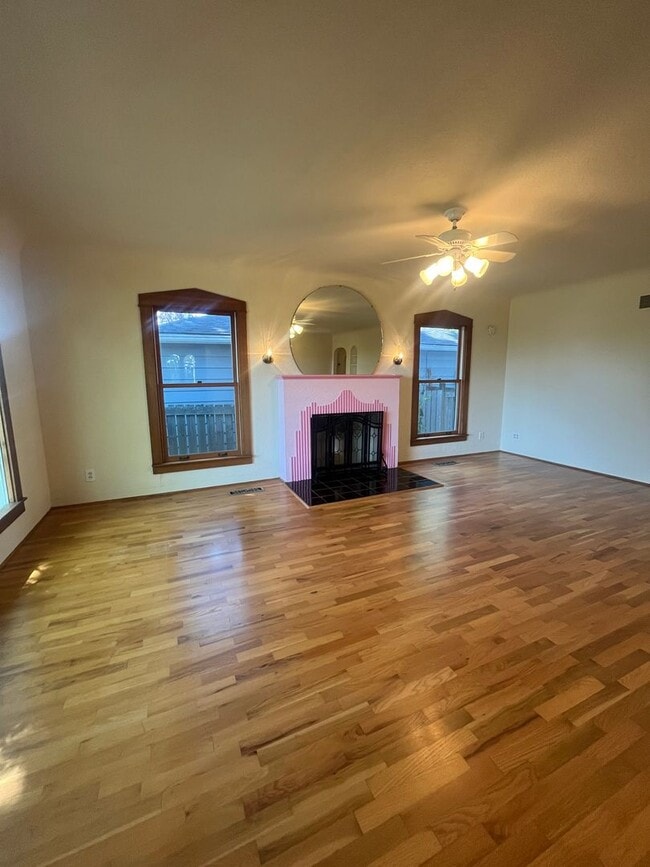 property at 2450 Charnelton St