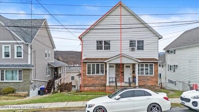 714 Carmalt St in Dickson City, PA - Building Photo - Building Photo