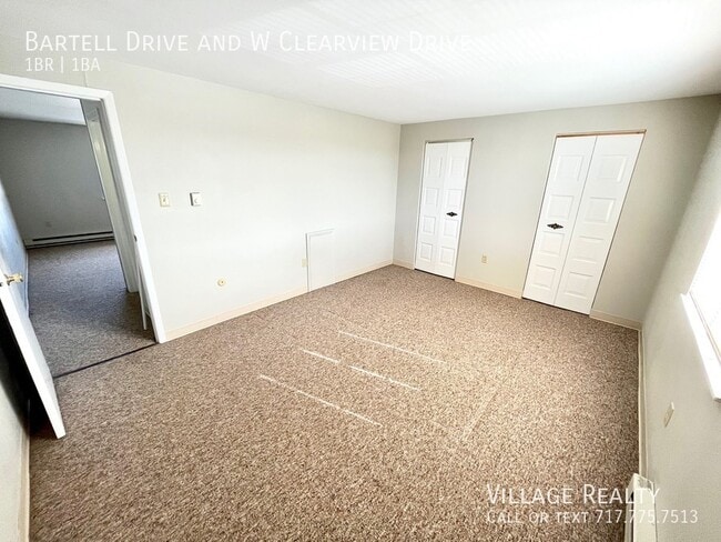 51 W Clearview Dr in Shrewsbury, PA - Building Photo - Building Photo