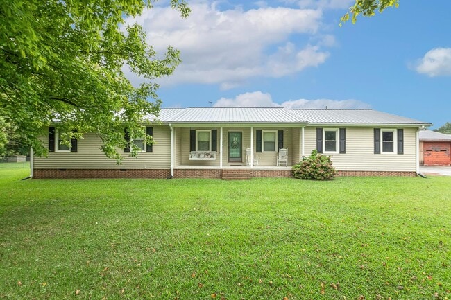 property at 3518 Lee Ave