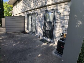 3071 Zarthan Ave S in Minneapolis, MN - Building Photo